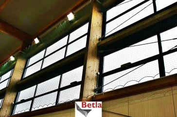 Siatki Barlinek - Siatka sznurkowa do hali sportowej na okna - siatki do okien dla terenów Barlinka
